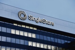 standard-projects-singlestore-signage-2-web Standard Projects